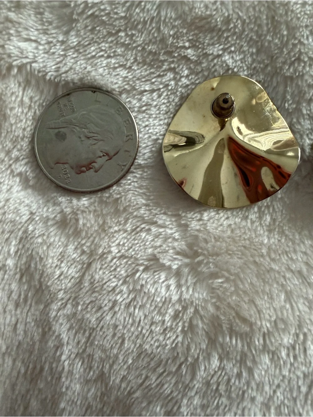 Vintage Hot Chocolate Brown Gold Tone Pierced Earrings Round